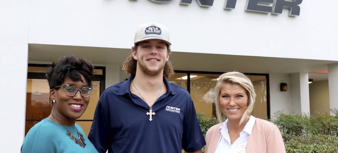 Internship through Hinds CC, WIN Job Center places qualified students