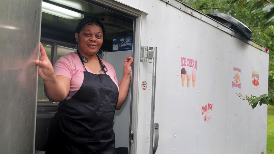 Hinds CC student returns to Hinds for help with Food Truck business